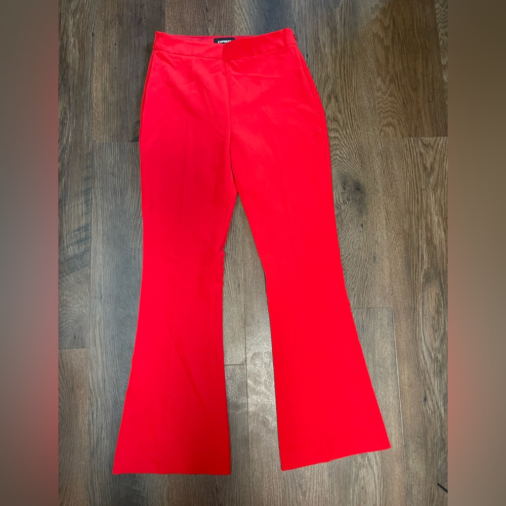 Pants‎